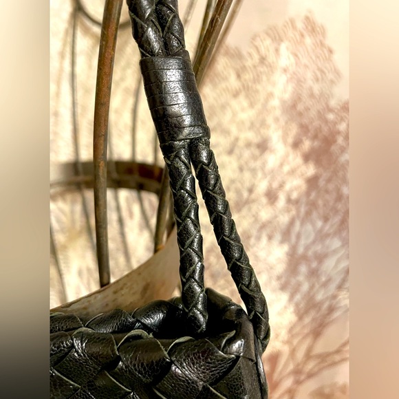 Monsac NY Original Black Woven Leather Crossbody Double Woven Strap Magnifique